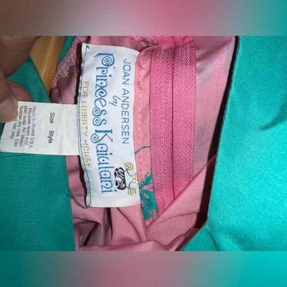 Princess Kaiulani Hawaiian Muumuu sz.4 Retro. - Picture 5 of 8